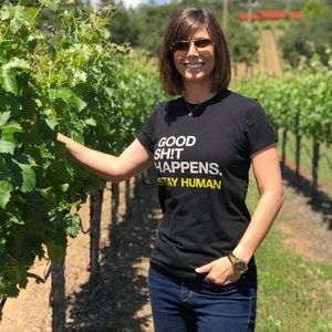 Meet your Posher, Lauren